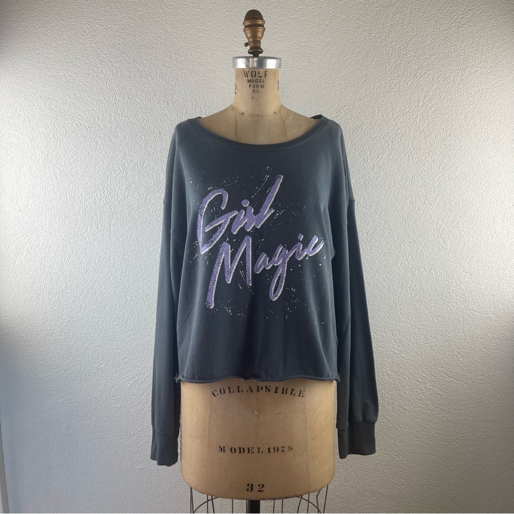 Grayson Threads l M Girl Magic Gray Graphic Cropped Raw Hem Pullover Sweatshirt